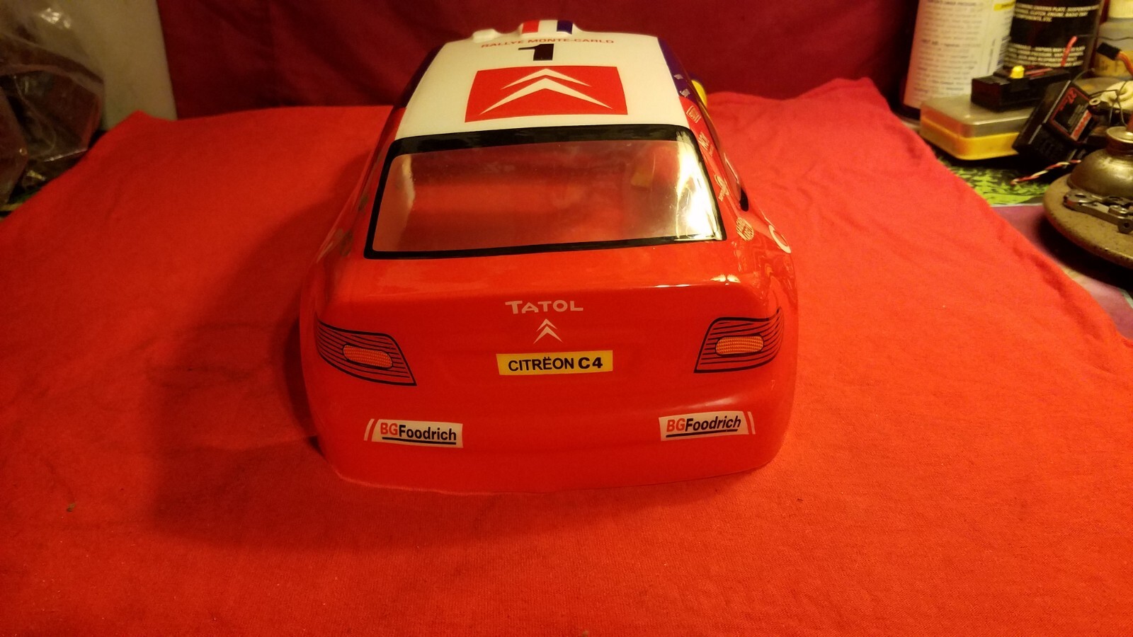 abu dhabi touring car body & red bull body traxxas 4tec kyosho fazer hpi rs4 ts4