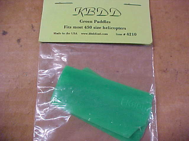 KBDD HELICOPTER PART = 4210 = GREEN PADDLES FOR MOST 450 SIZE HELICOPTERS (NEW)