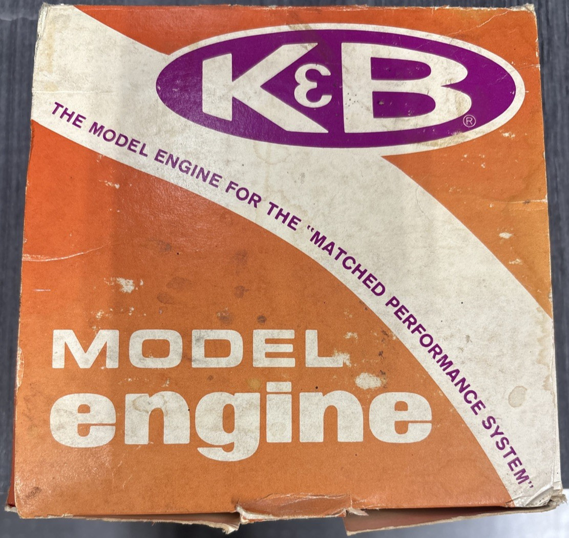 K&B Engine NO. 4011 – K&B 40 w/k&b carb Front Rotor W/ muffler RC Motor – NIB