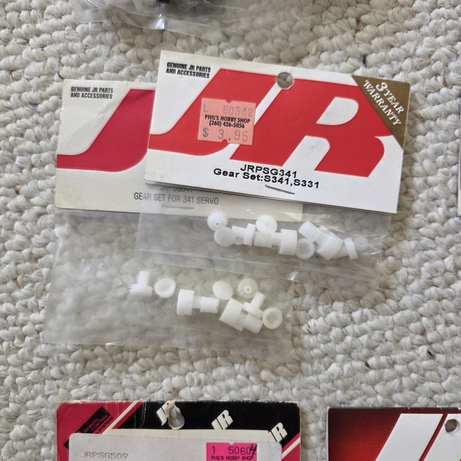 JR Racing ~ Plastic Servo Gear Lot ~ 44 Items ~ RC Servo Parts Lot ~ NIP NOS