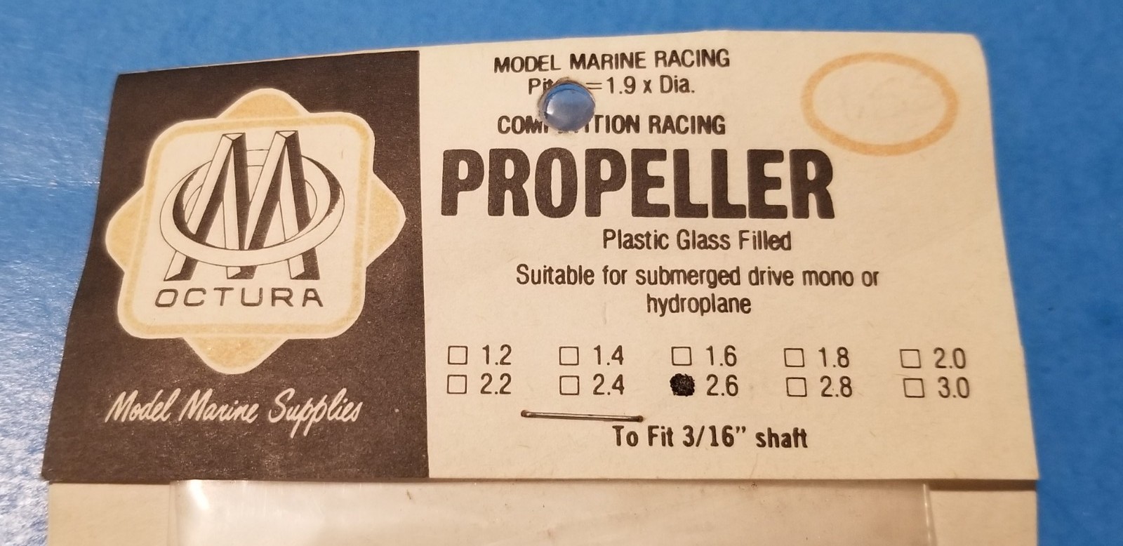 OCTURA MODEL BOAT PROPELLER 2.6 Plastic Glass Filled 3/16″ Shaft