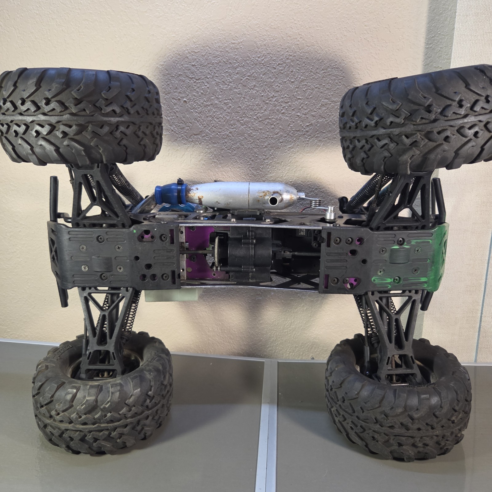 Hpi Savage With A Mach .26 nitro Engine. (No Radio) Parts Or Repair.