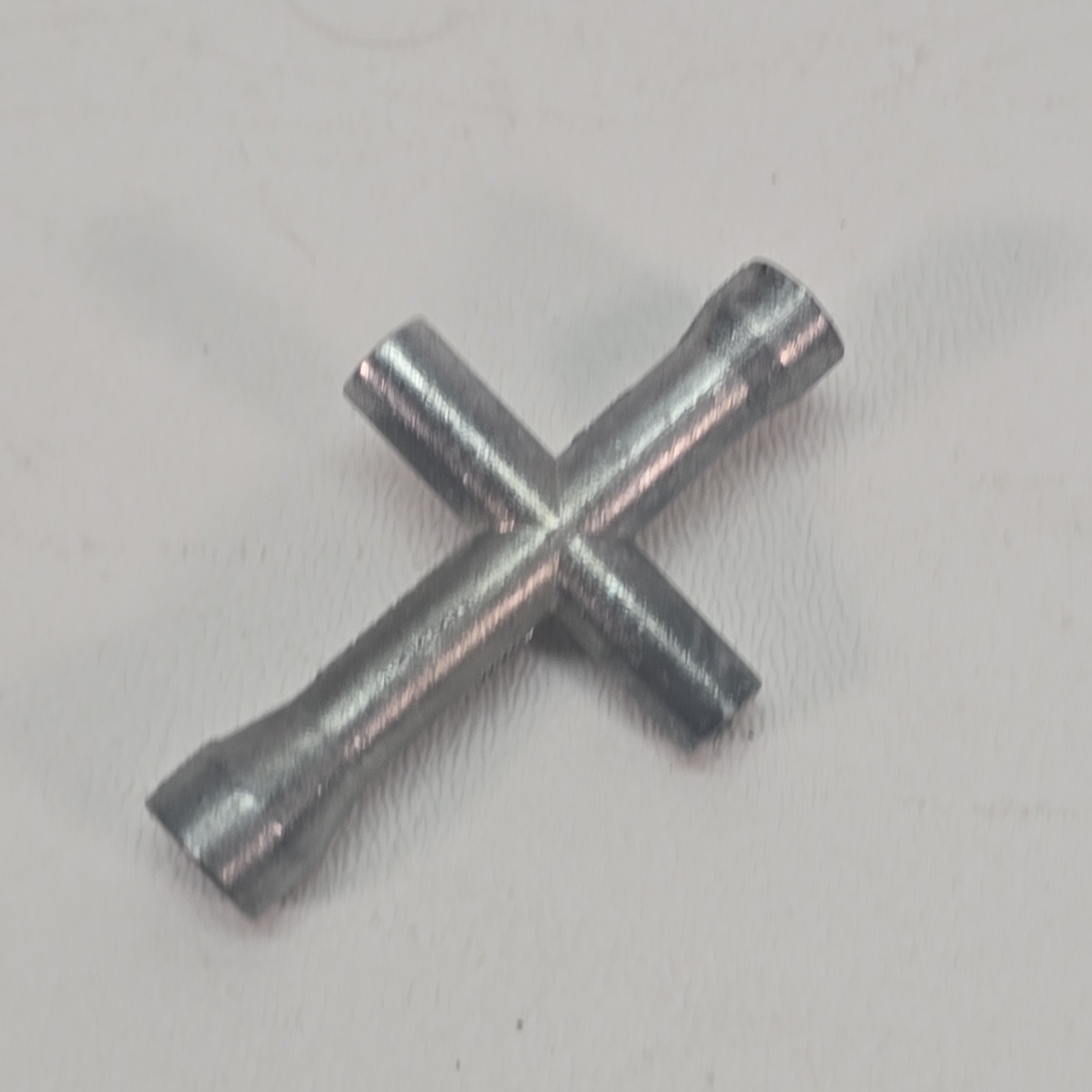 RC Tamiya Kit 4 Way Wrench Metric 