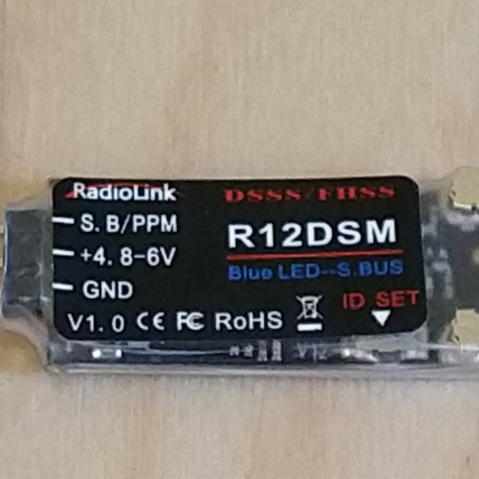RADIOLINK R12DSM 2.4G 12CHANNEL DSSS FHSS RECEIVER AT9 AT9S AT10 AT10II SBUS PPM