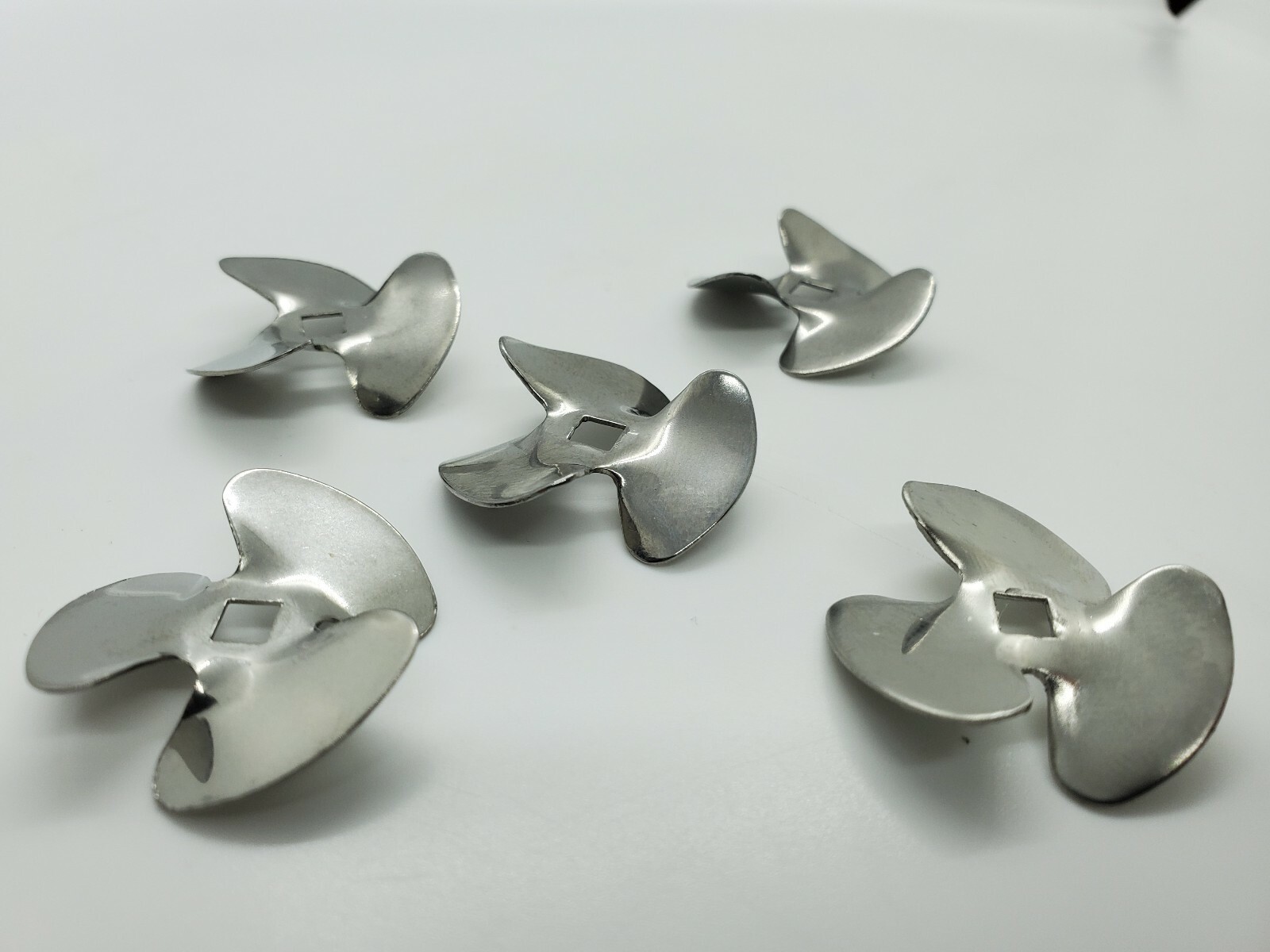 Lot of Ten 30mm 3 Blade Metal RC Boat Propellers with 4mm Hole