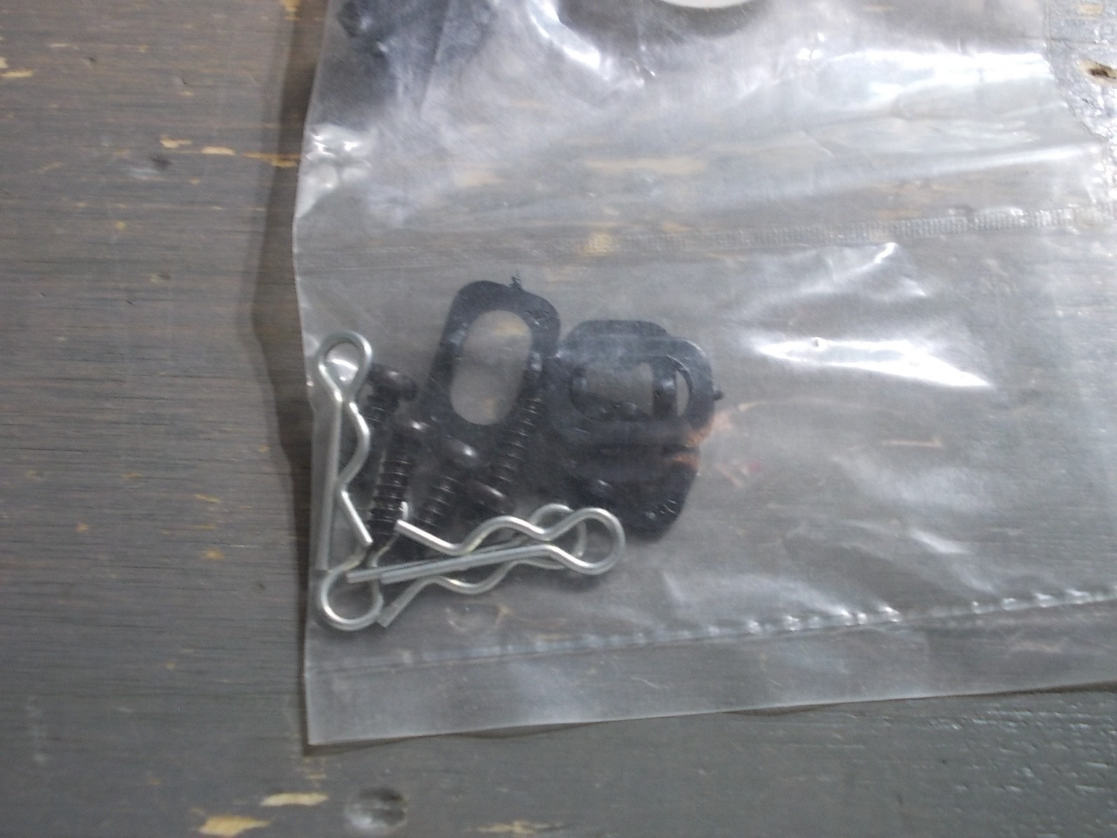 3 Racing FW05-026 Plastic Body Post (INCOMPLETE) – Kyosho FW-05R FW05