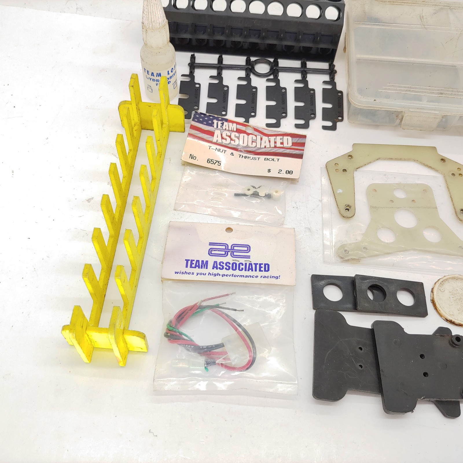 Authentic Vintage (No Re-Re) Team Associated RC10 Parts Lot 6378 Battery Holder
