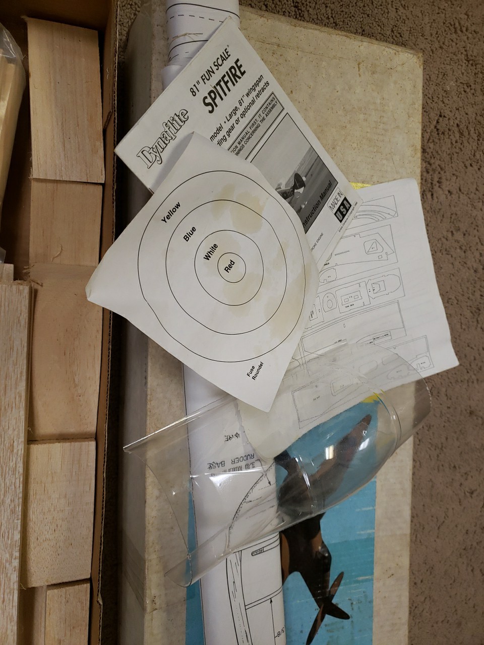 Dynaflite Kit – Giant Fun Scale SPITFIRE – 81″ wingspan – NIB – JT25