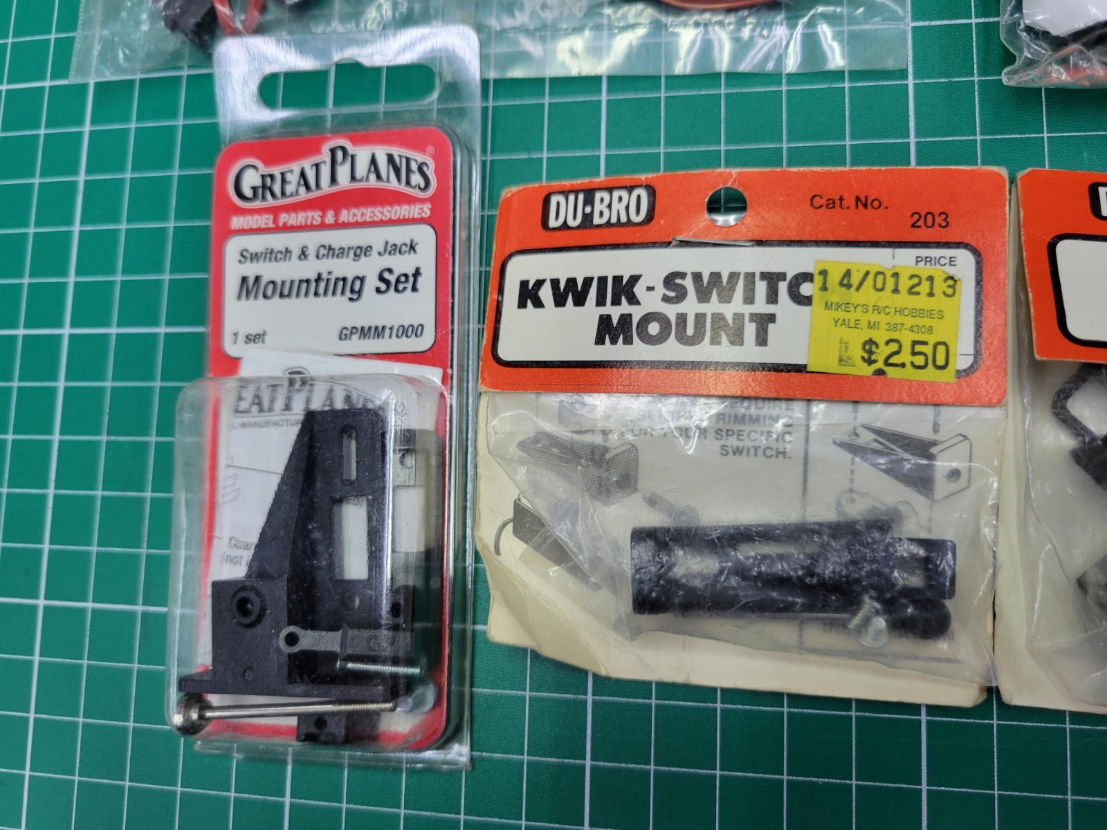 Dubro Great Planes HiTec Maxx Products Switches Mounts Spektrum Futaba Parts Lot