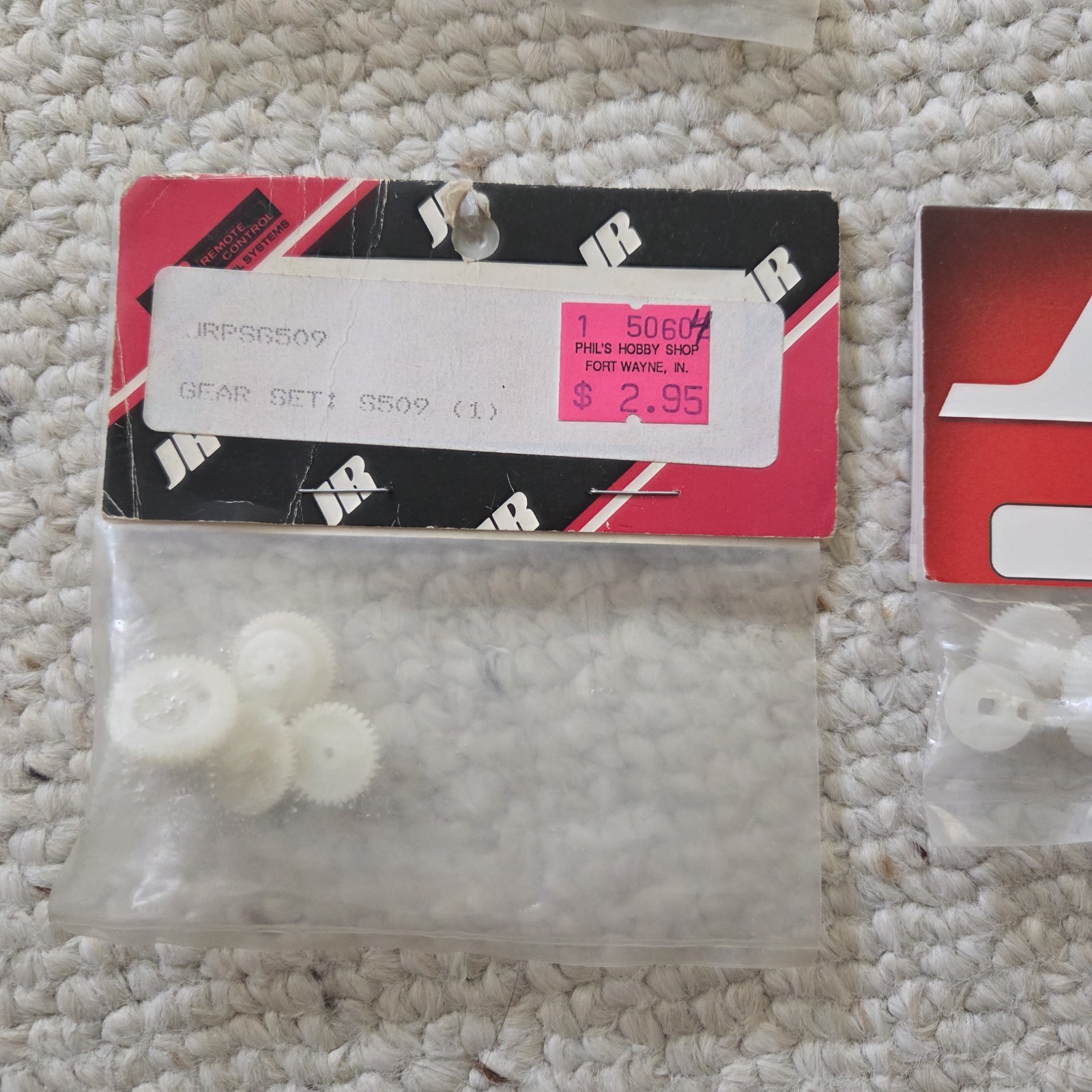 JR Racing ~ Plastic Servo Gear Lot ~ 44 Items ~ RC Servo Parts Lot ~ NIP NOS