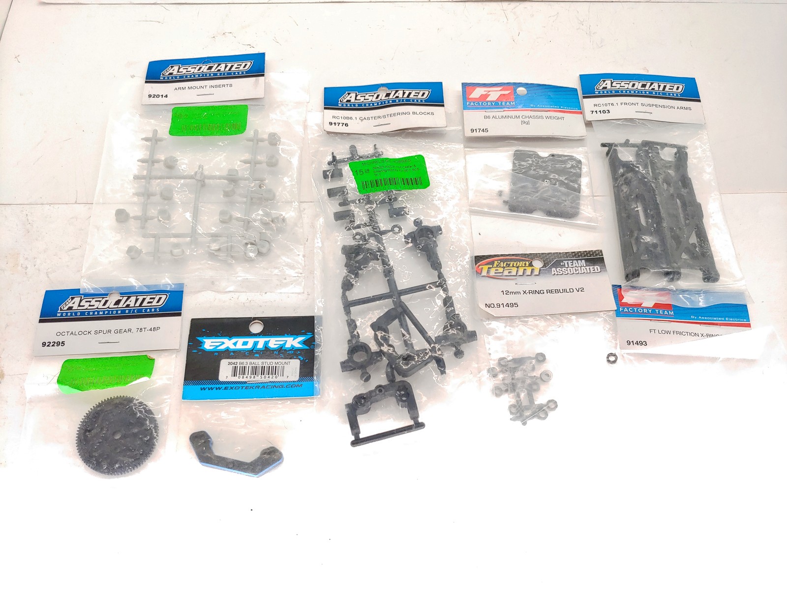 BIG LOT Team Associated RC10 T6 / B6 PARTS: Arms Spur Gear Ball Ends Bearings Sw