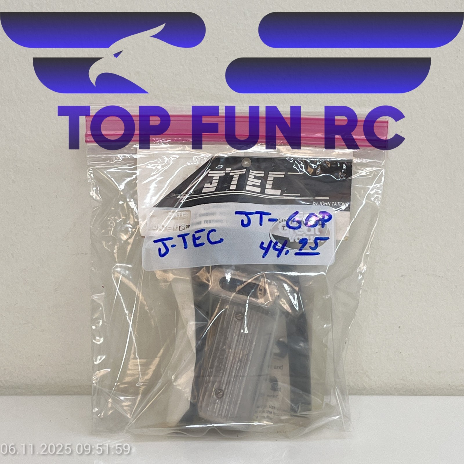 JTEC JT-60P SIDE MOUNT MUFFLER FOR 1:4-1:8 SCALE THAT USE 60 SIZE PITTS ENGINES