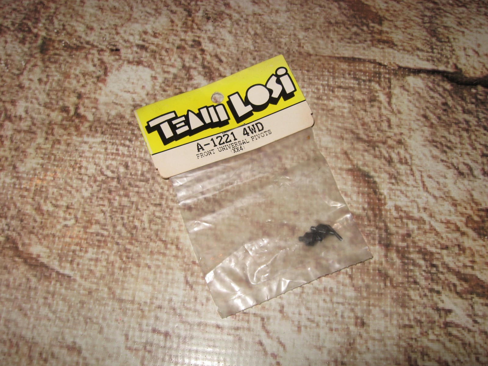 Vintage RC Losi XX4 Series Front Uni Pivots Steel Black (2) 1221