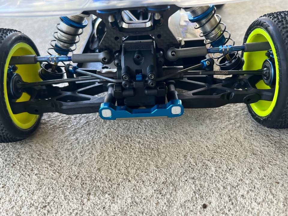 Team associated RC10B74.1