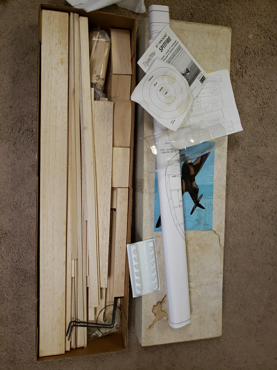 Dynaflite Kit – Giant Fun Scale SPITFIRE – 81″ wingspan – NIB – JT25