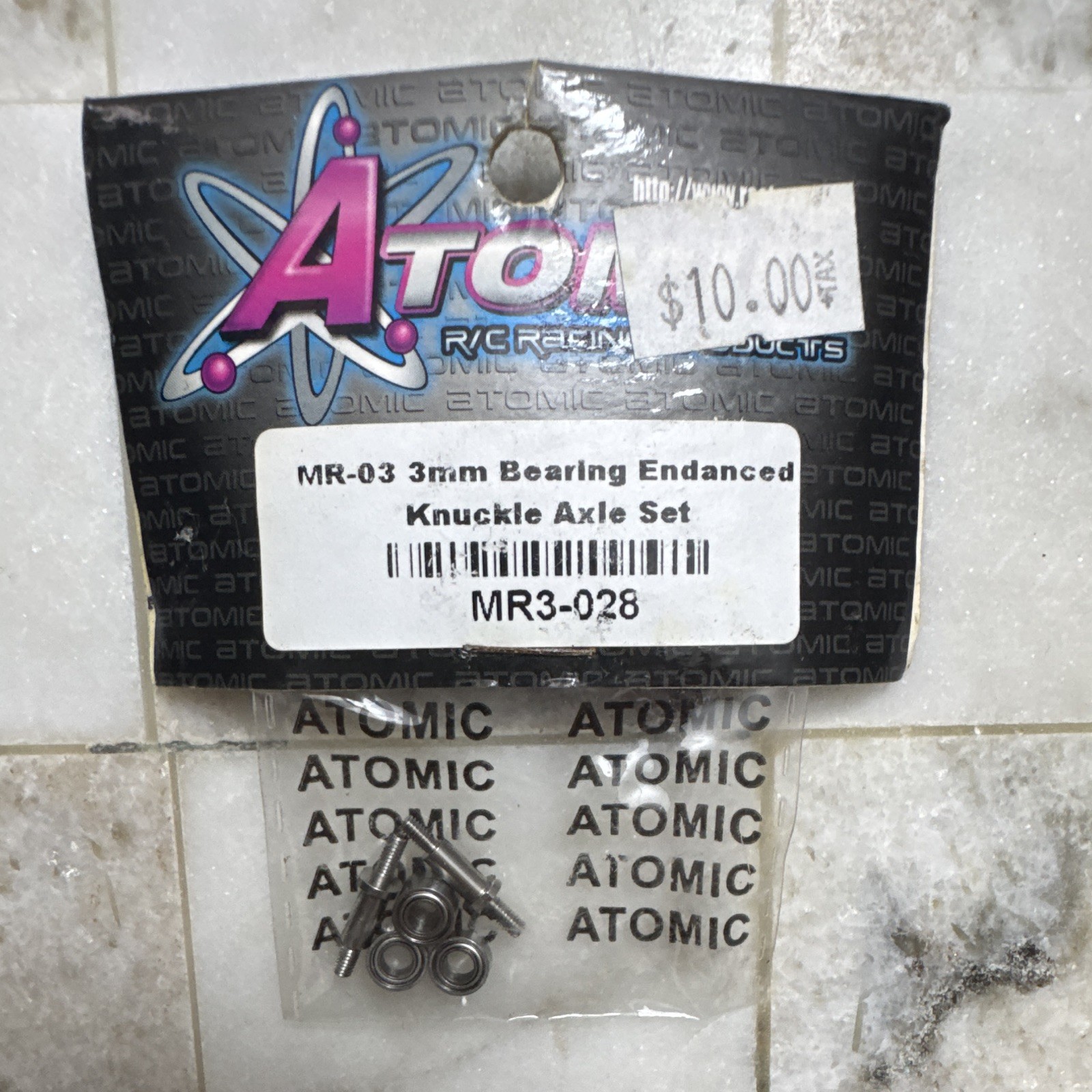 Atomic MR-03 3mm Bearing Enhanced Knuckle Axle Set Silver 1:27 MR3-028