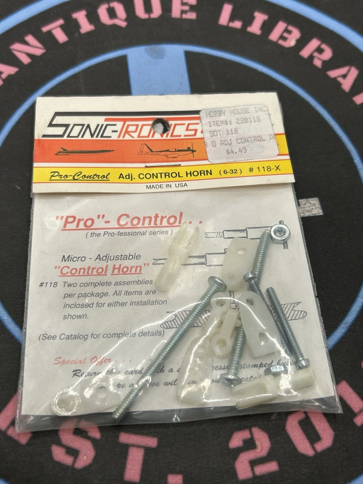 Sonic-Tronics. 118-X. Pro Control 6-32 Micro Adjustable Control Horn