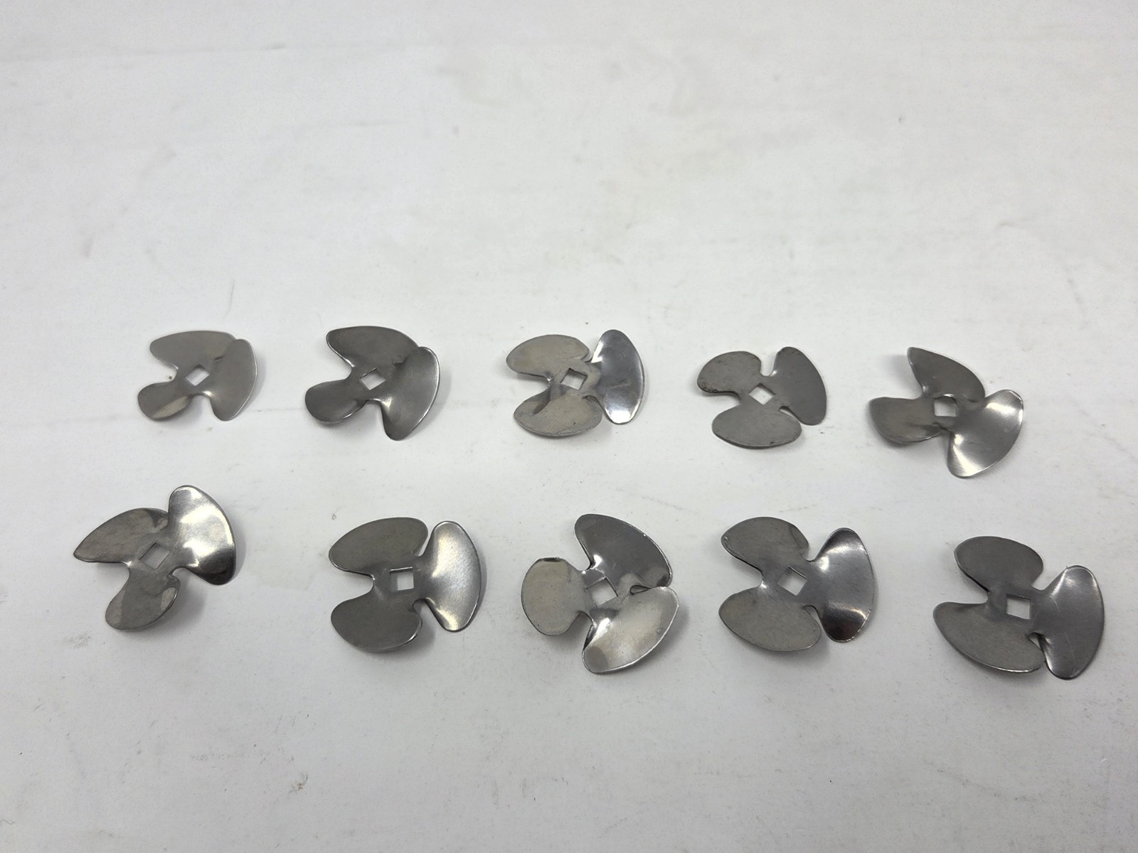 Lot of Ten 30mm 3 Blade Metal RC Boat Propellers with 4mm Hole