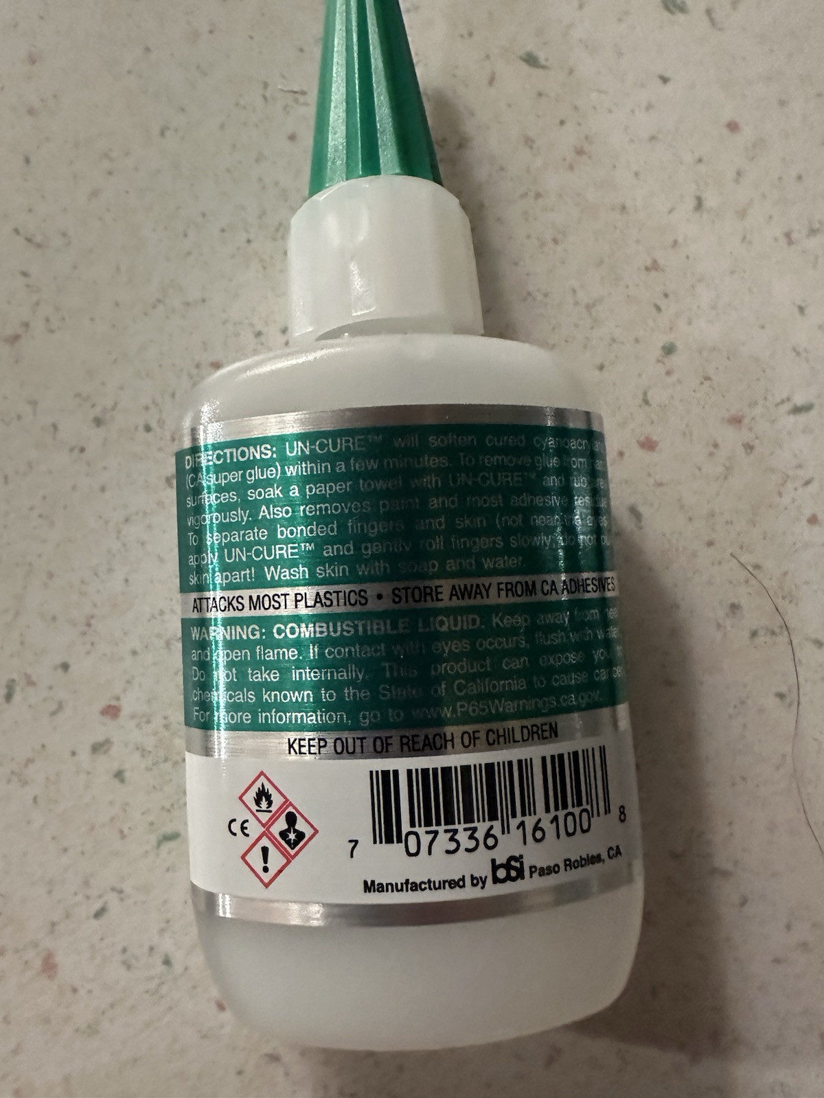 Bob Smith Industries UN-CURE, CA Remover Glue Debonder. 1oz Bottle. Hobby Bolts.