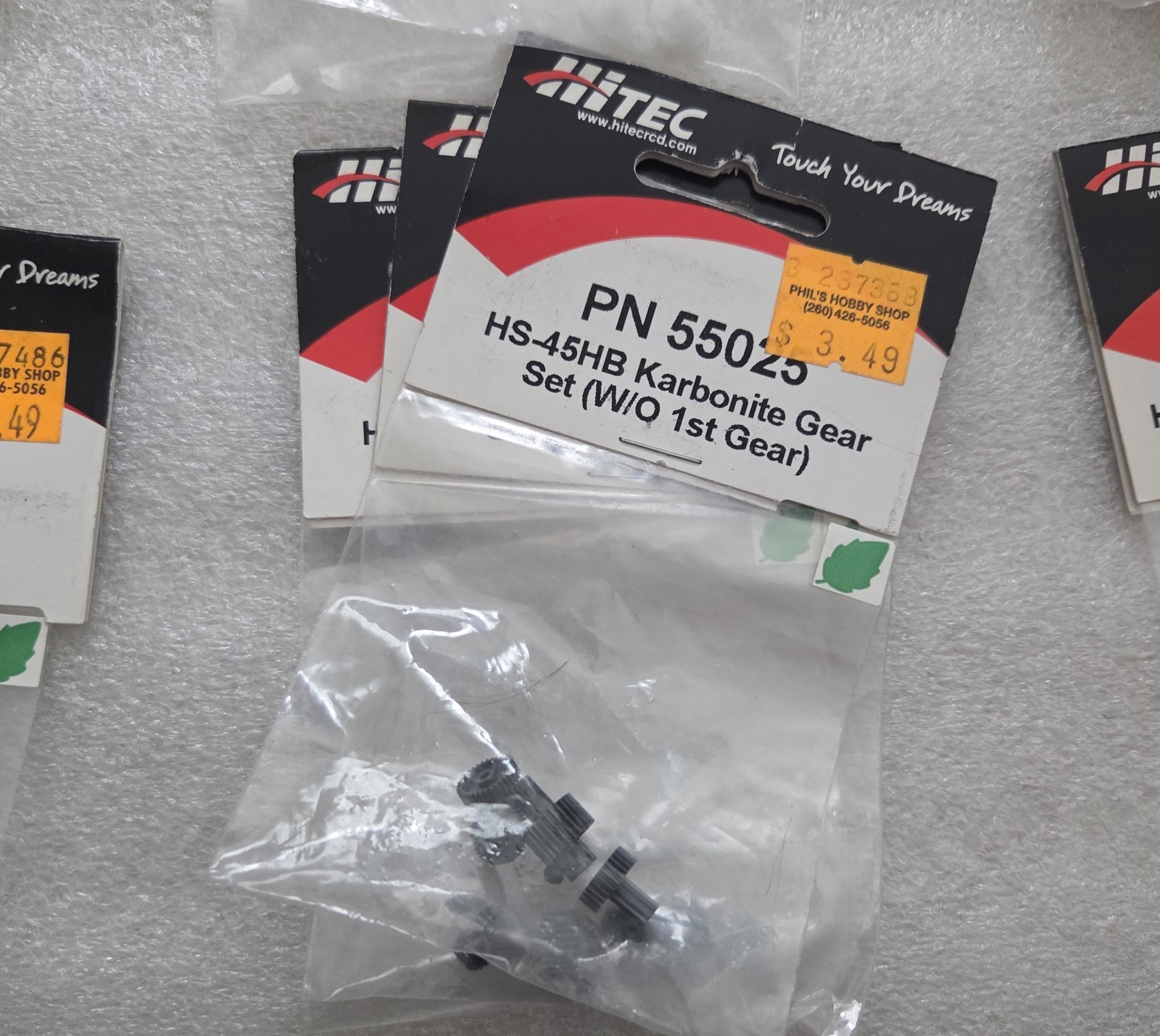 Hitec ~ 28 Item Parts Lot ~ RC Servo Replacement Gears & Arms ~ NIP NOS