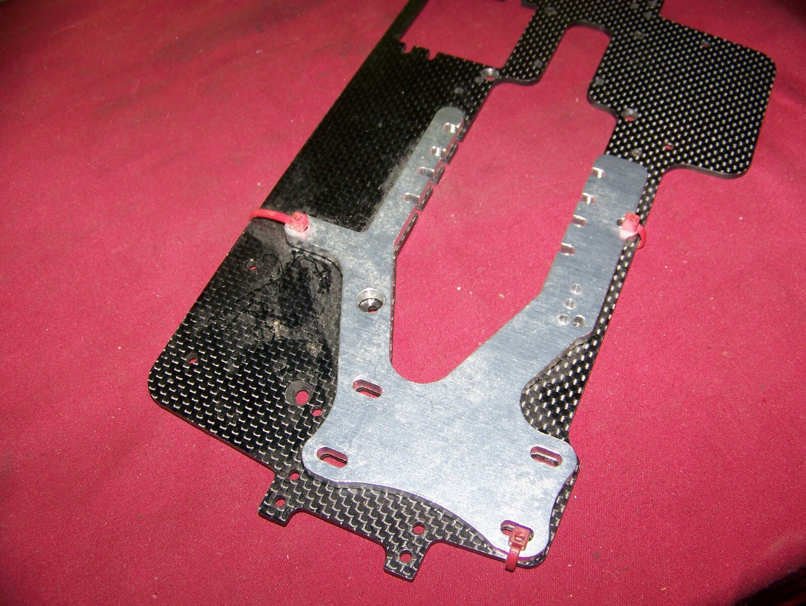traxxas tmaxx supermaxx xtreme racing fullforce carbon fiber chassis rc parts