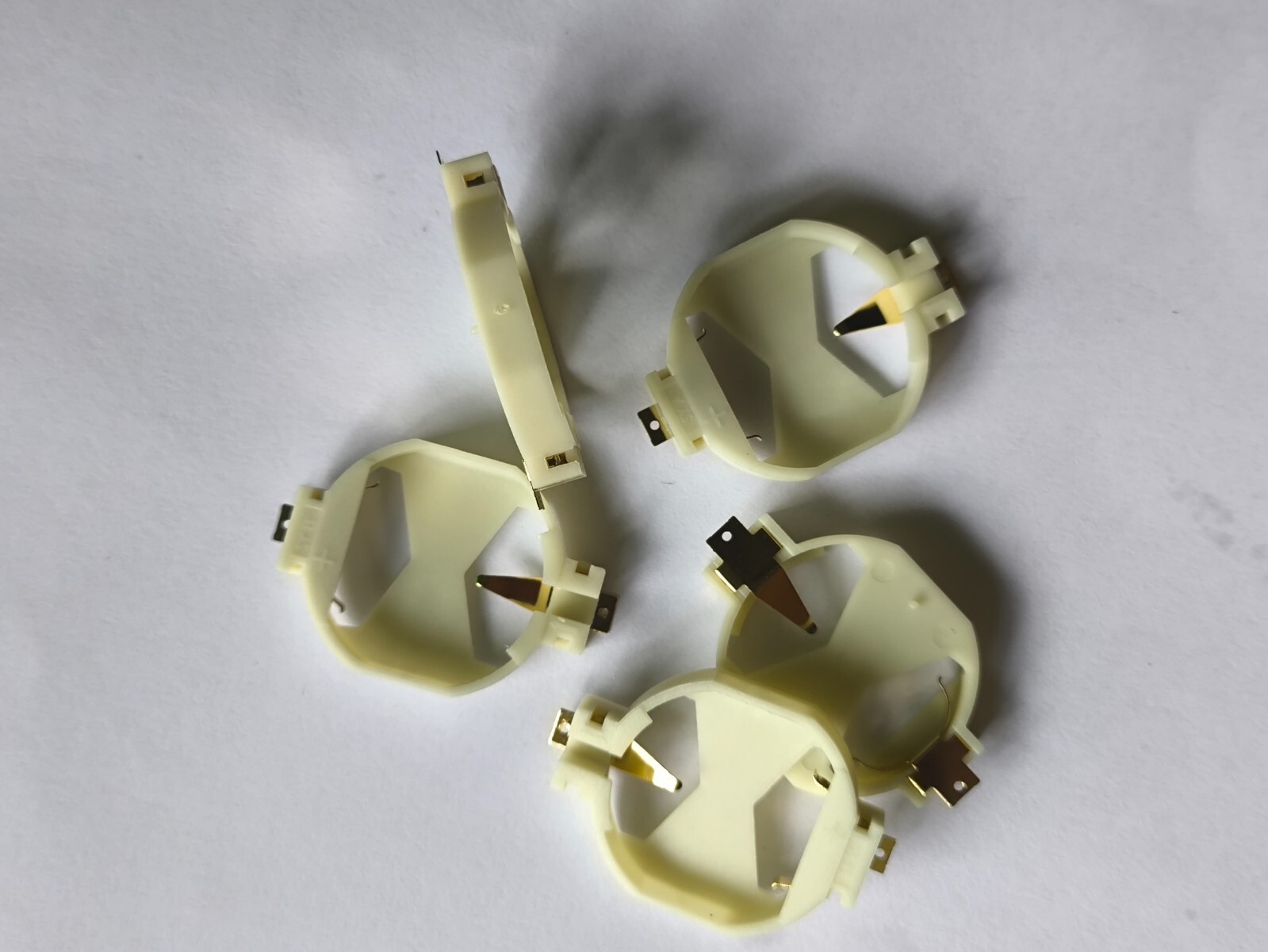 20 free shipping BS-11-B2CA001 battery base for battery :CR2032 SMD