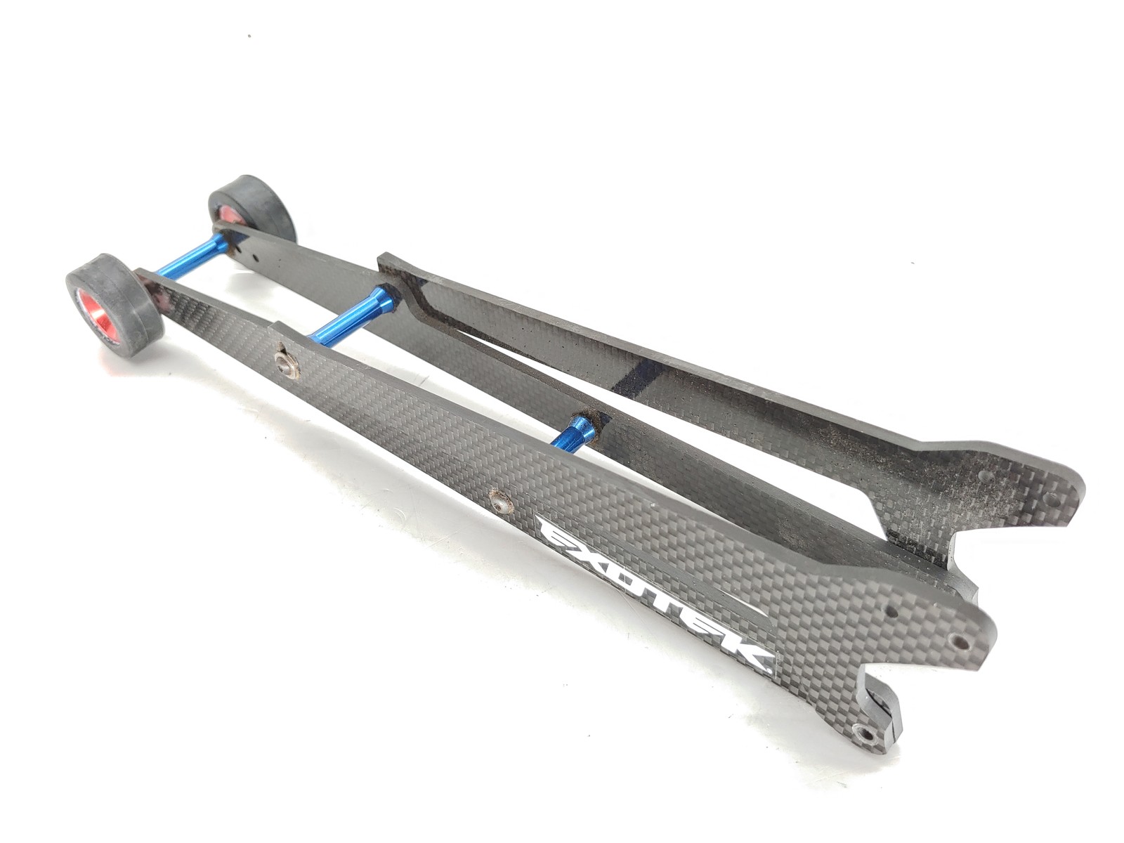 Exotek Racing Adjustable 12″ Carbon Fiber and Alloy Wheelie Bar for DR10
