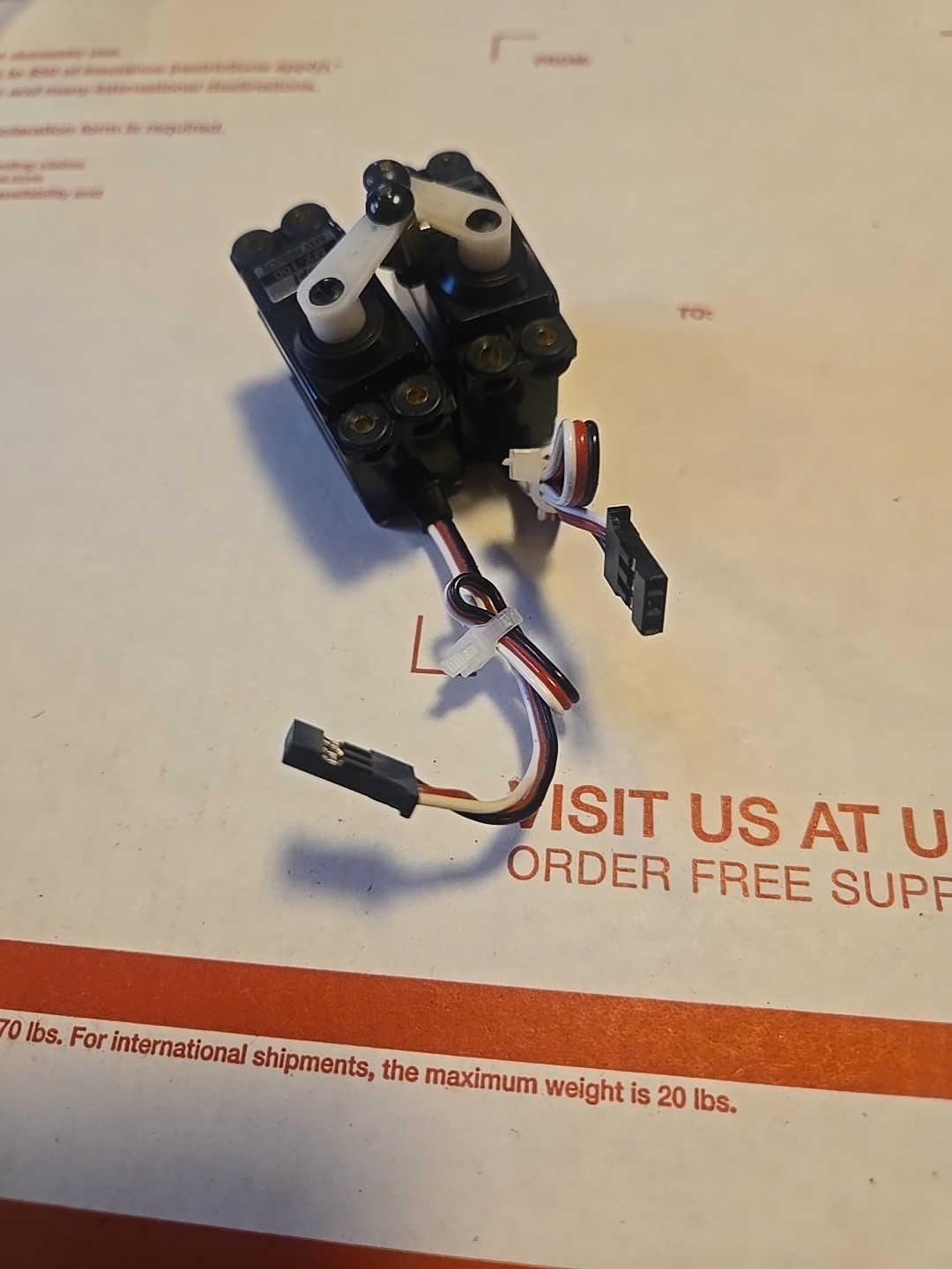 Lot of 2 Maxx Products Mpi MX-100 Servo