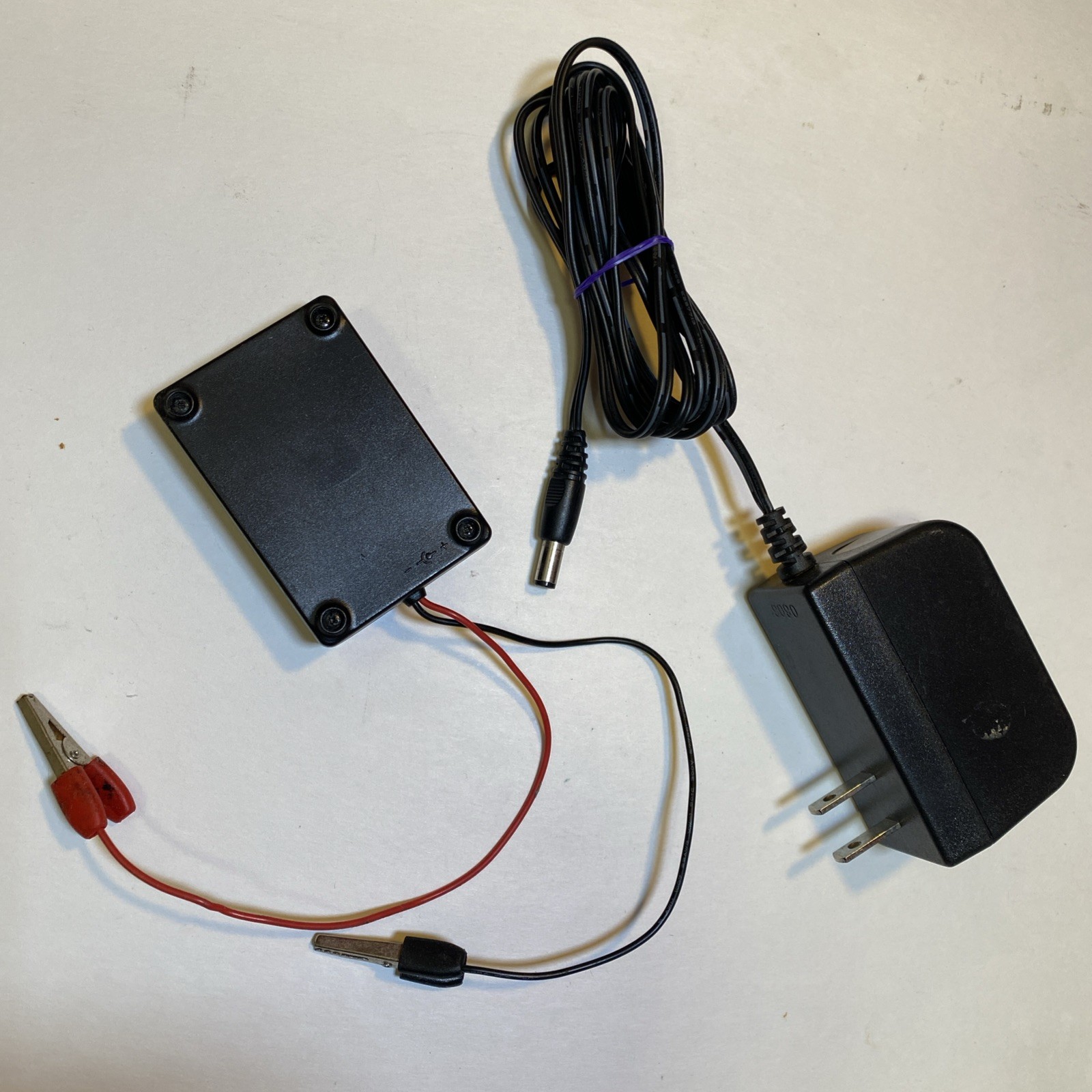 E-Flite EFLC3110 2-3 Cell Lipo Balancing Charger/EFLC4000 AC Adapter