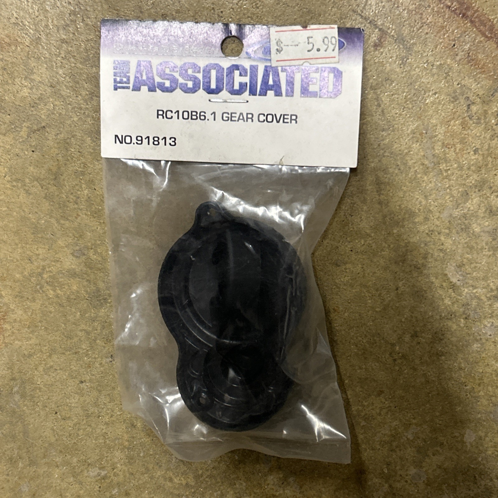 Team Associated B6.1/B6.1D Gear Cover ASC91813