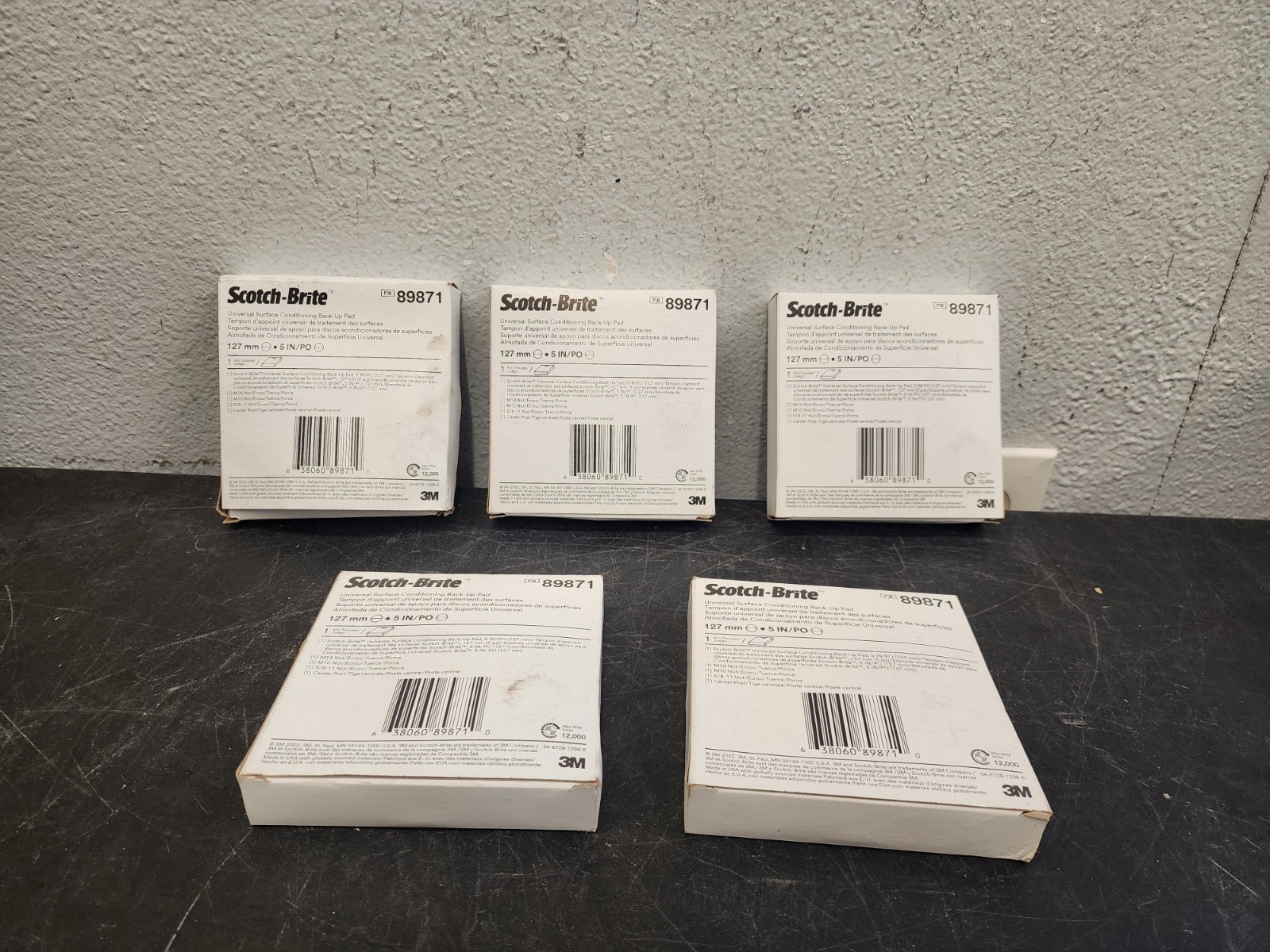 (5) Scotch-Brite Universal Surface Conditioning Back-up Pad 89871 5 in (125mm)