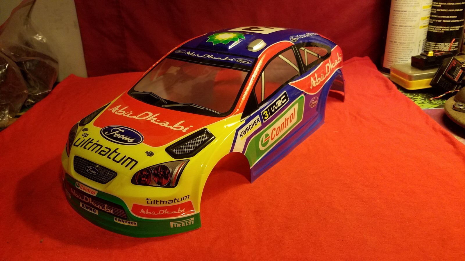 abu dhabi touring car body & red bull body traxxas 4tec kyosho fazer hpi rs4 ts4