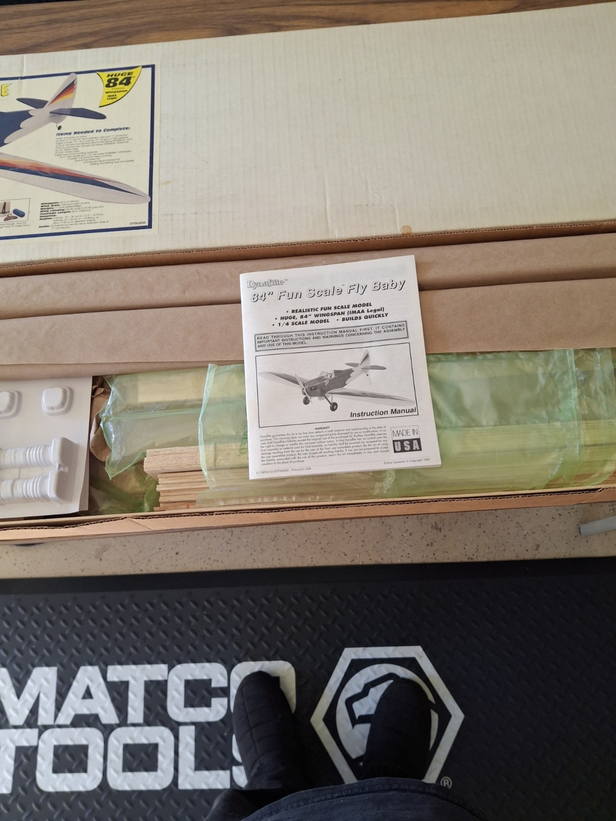 DYNAFLITE 1/4 SCALE FLY BABY RC KIT . N.O.S.