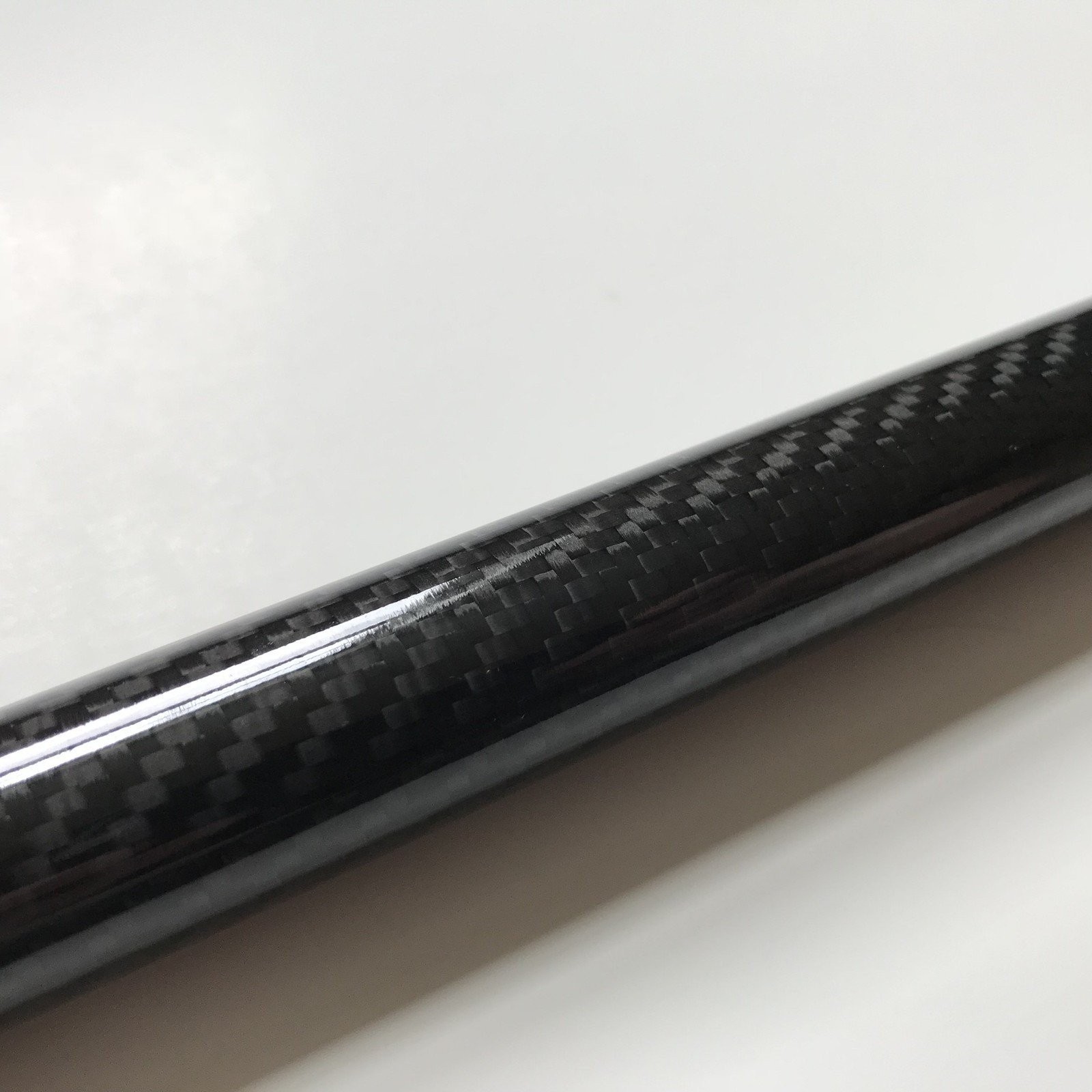 (1) Carbon Fiber Tube – 20mm x 18mm x 500mm – 3K Twill High Gloss – (1) Tube
