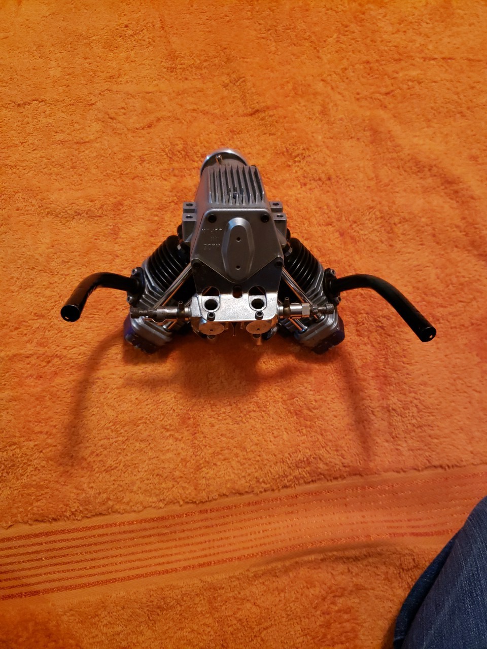 ENYA Engine – ENYA VT 240 – V TWIN 4C Motor VT240 – Nice – Purple Cap – KIK25