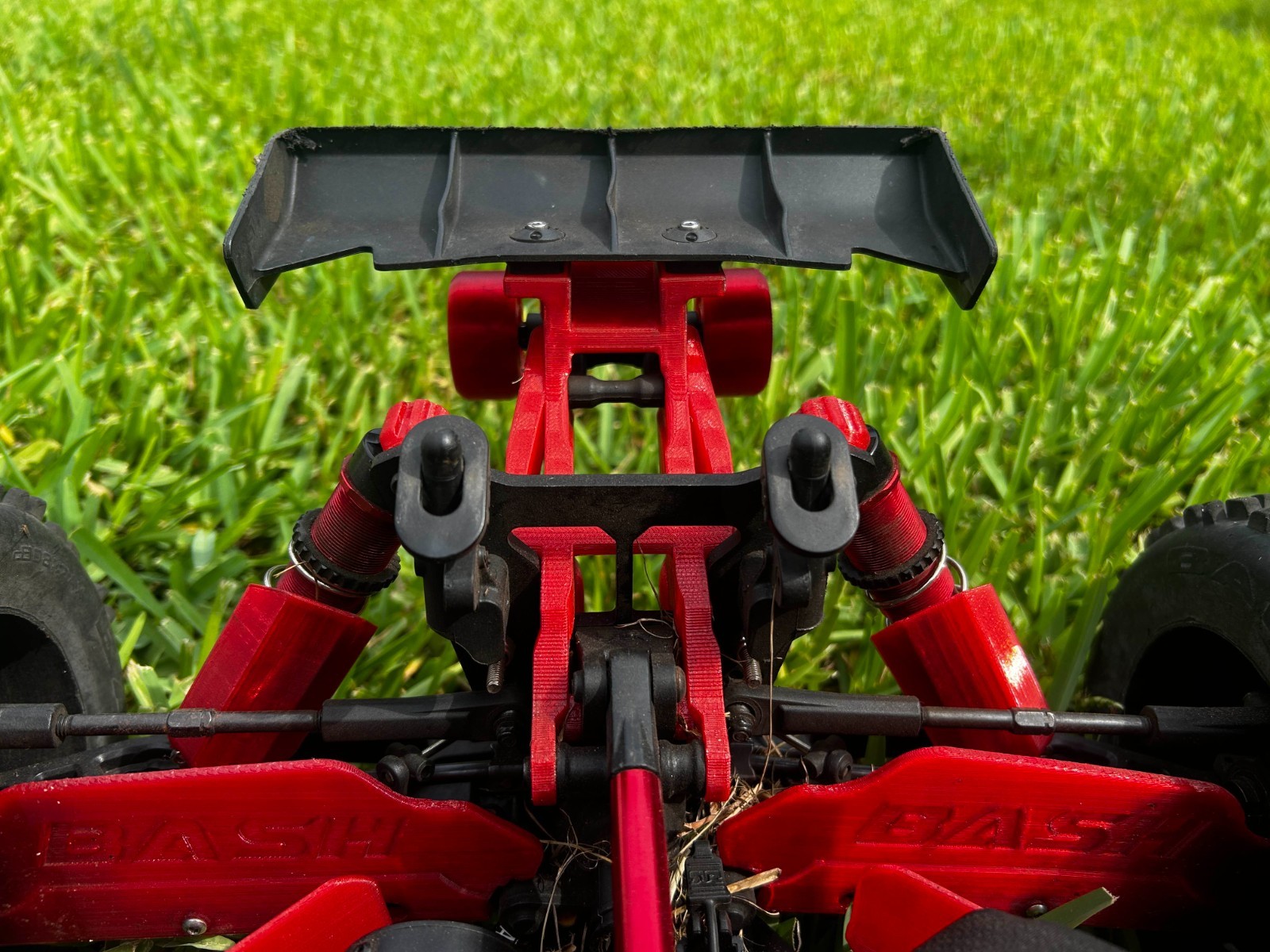 Kraton/Outcast/Notorious 6S V5/V6 Wing Mount