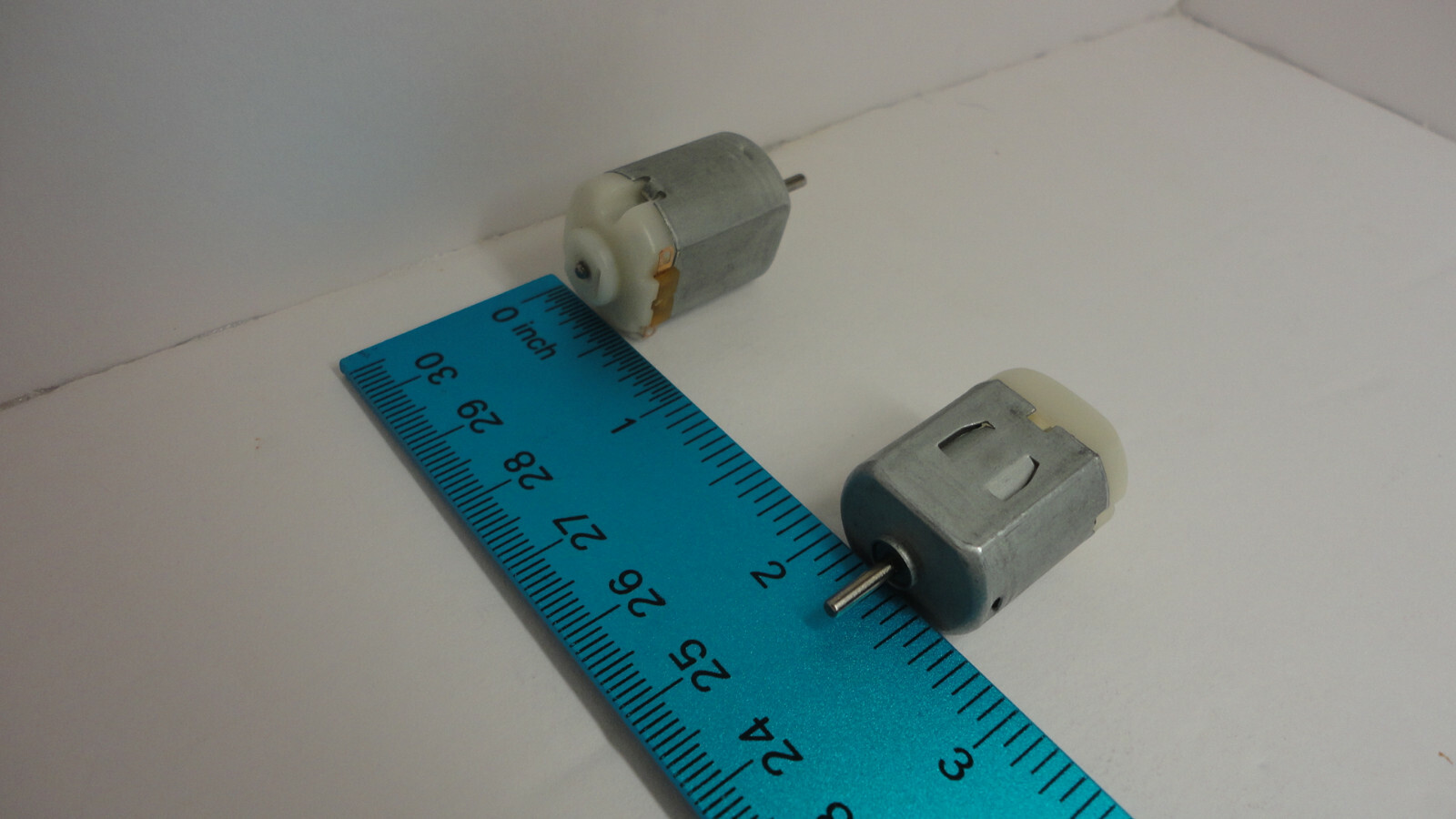 Small Micro Motor 130 Pony Up Four Drive DC Power DIY Production 3V 4V 5V 6V 3-6