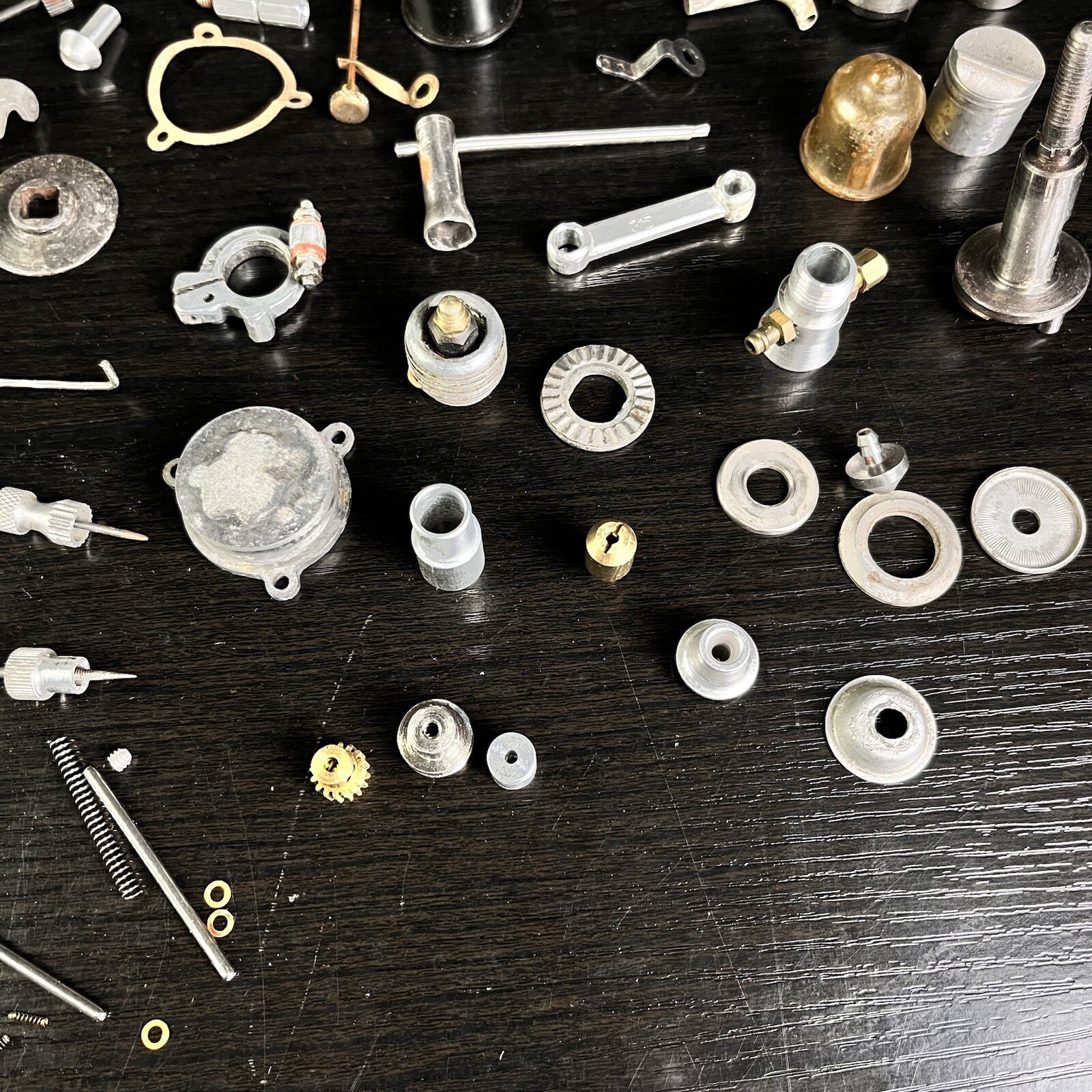Lot of Vintage RC Gasoline Engine Plane Parts (97 Pieces) GREAT LOT