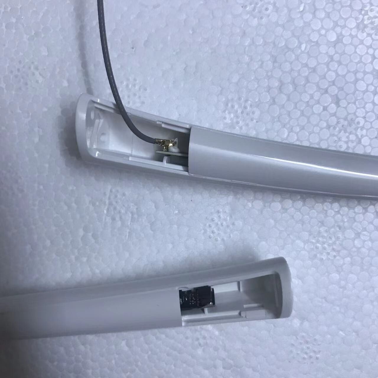 DJI Phantom 4pRO v2.0 Drone Part R & L Landing Gear & Covers & Compass Cables