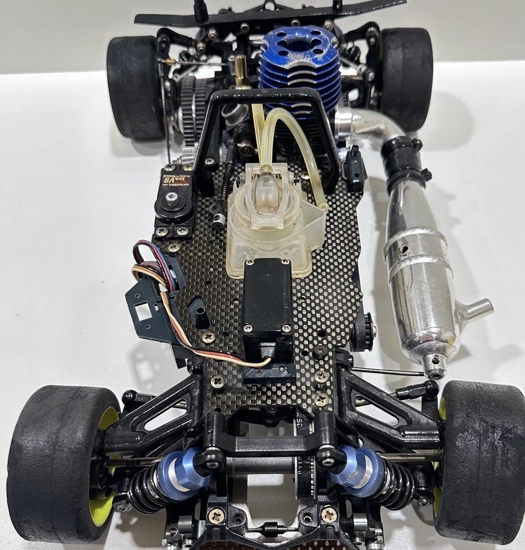 Kyosho V-One RR 4WD 1/10 Nitro On-Road Touring Car. SII, R3, R4