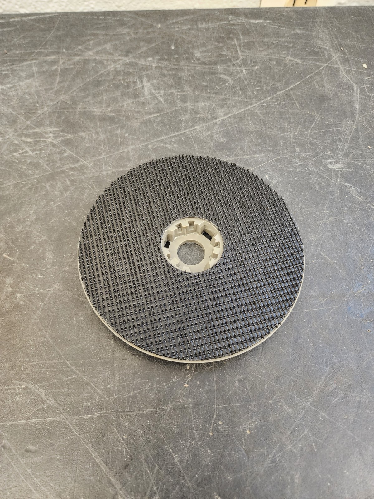 (5) Scotch-Brite Universal Surface Conditioning Back-up Pad 89871 5 in (125mm)