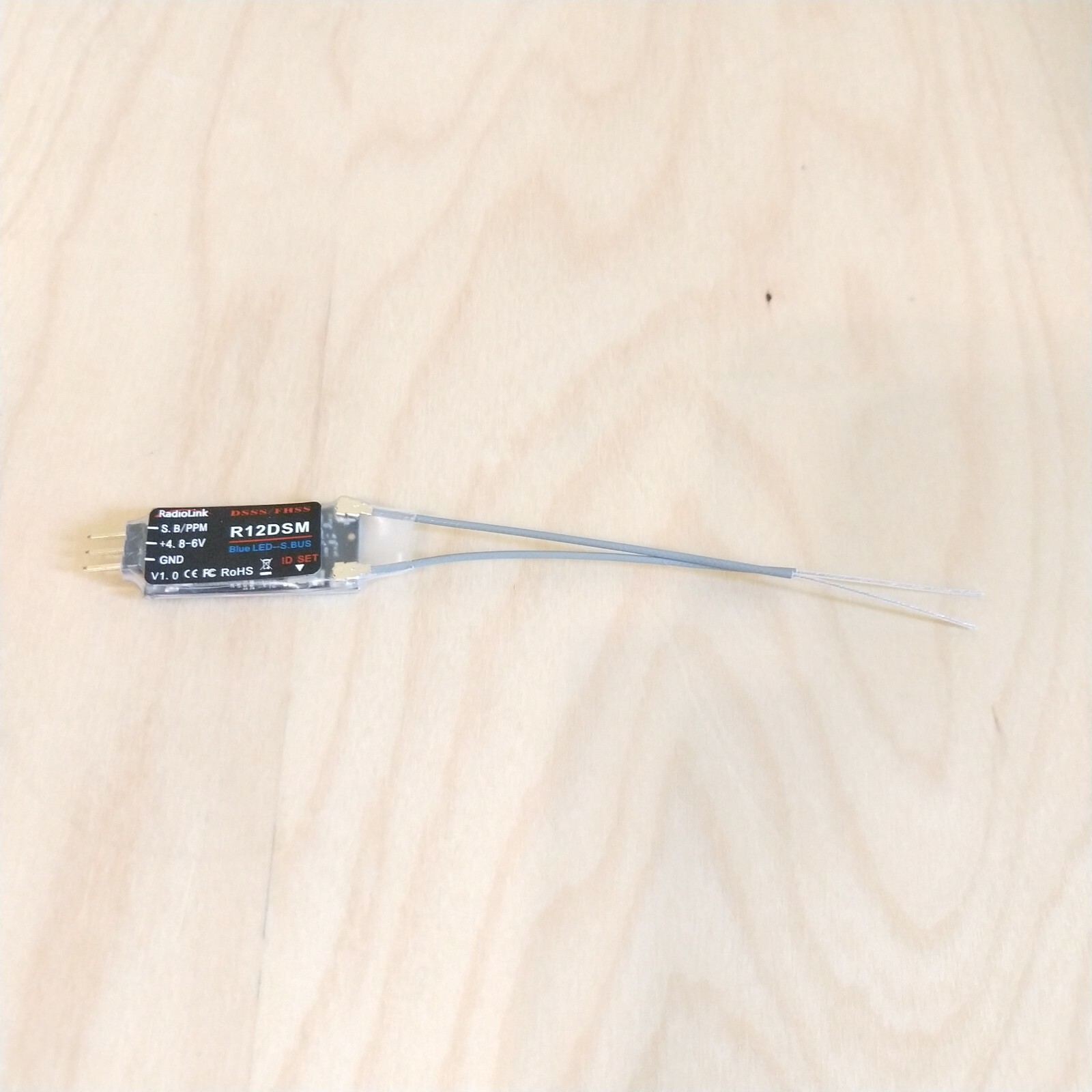 RADIOLINK R12DSM 2.4G 12CHANNEL DSSS FHSS RECEIVER AT9 AT9S AT10 AT10II SBUS PPM