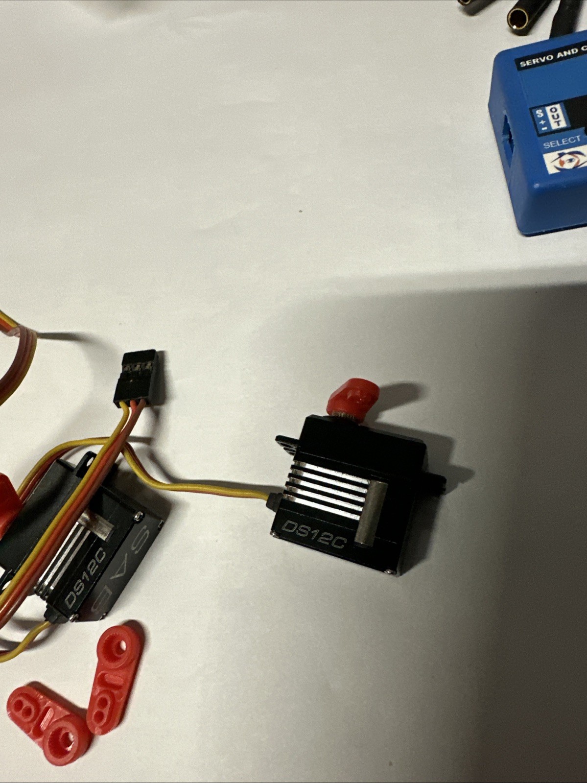 2 Cylic Servo Sab DS12C With Servo Arm