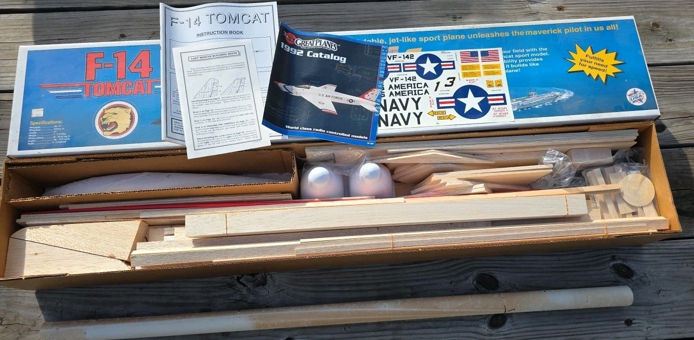 GREAT PLANES – F-14 Tomcat Kit – 58″ Wingspan NJ23 Open Box Good Condition