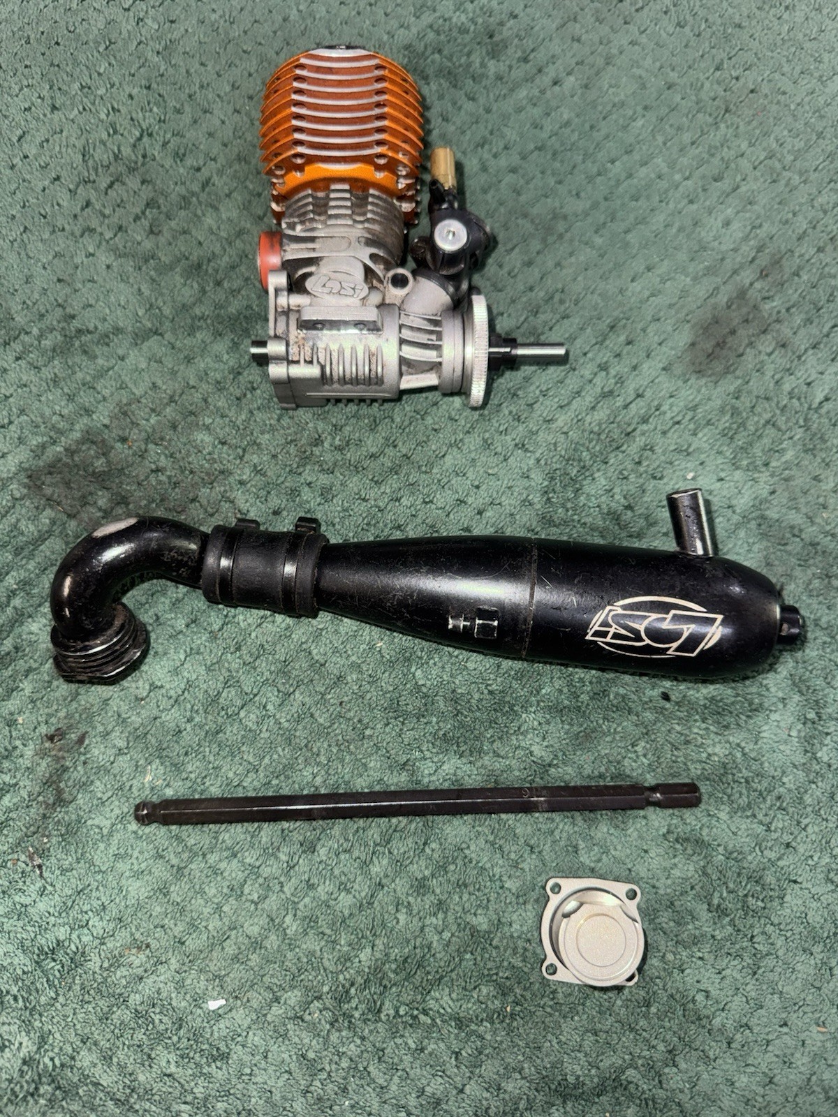 Team Losi 3.4 Nitro Engine With Pipe!! Has Compression!!