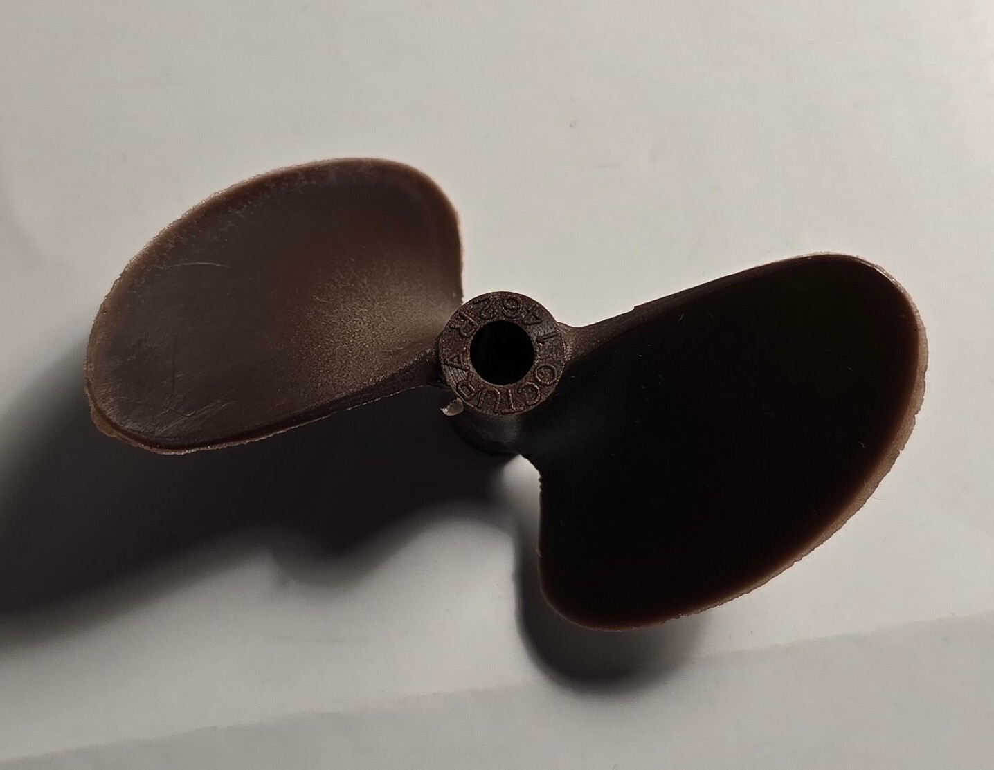Octura 1462RPL Plastic RC Boat Propeller (1462) Right Hand Rotation