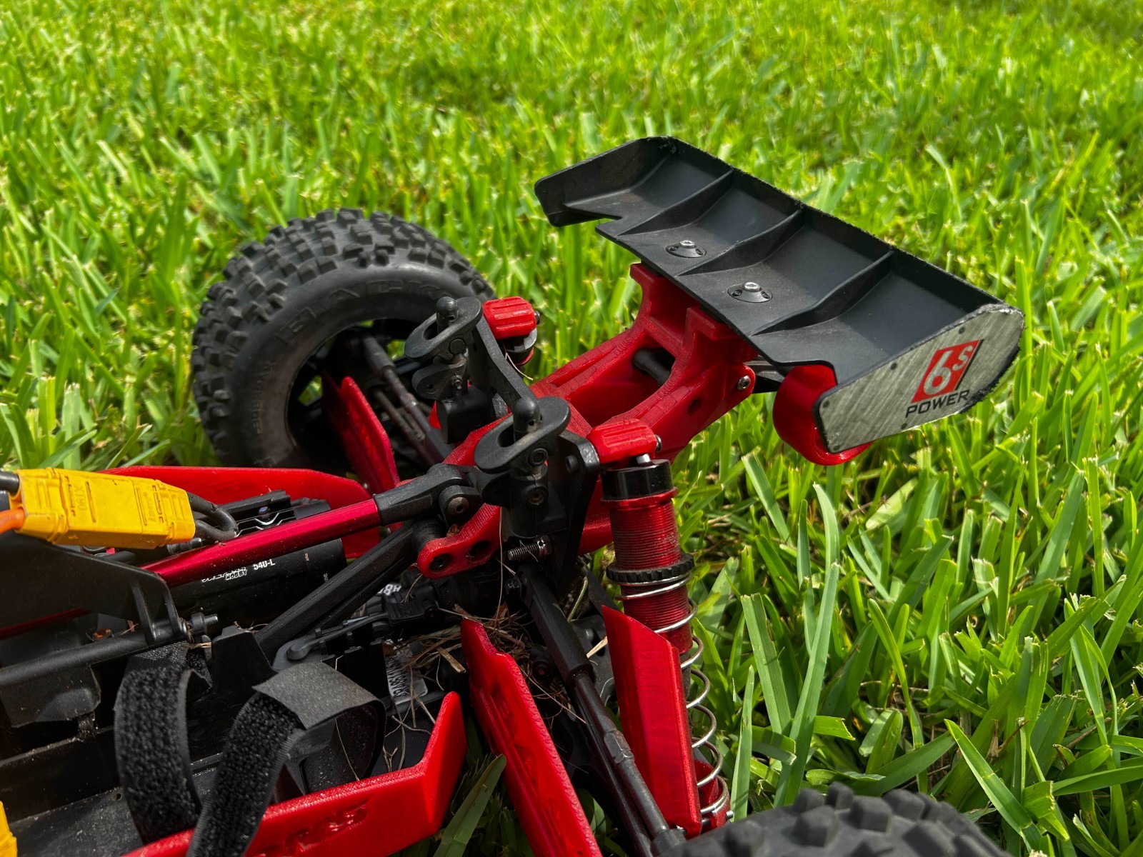 Kraton/Outcast/Notorious 6S V5/V6 Wing Mount