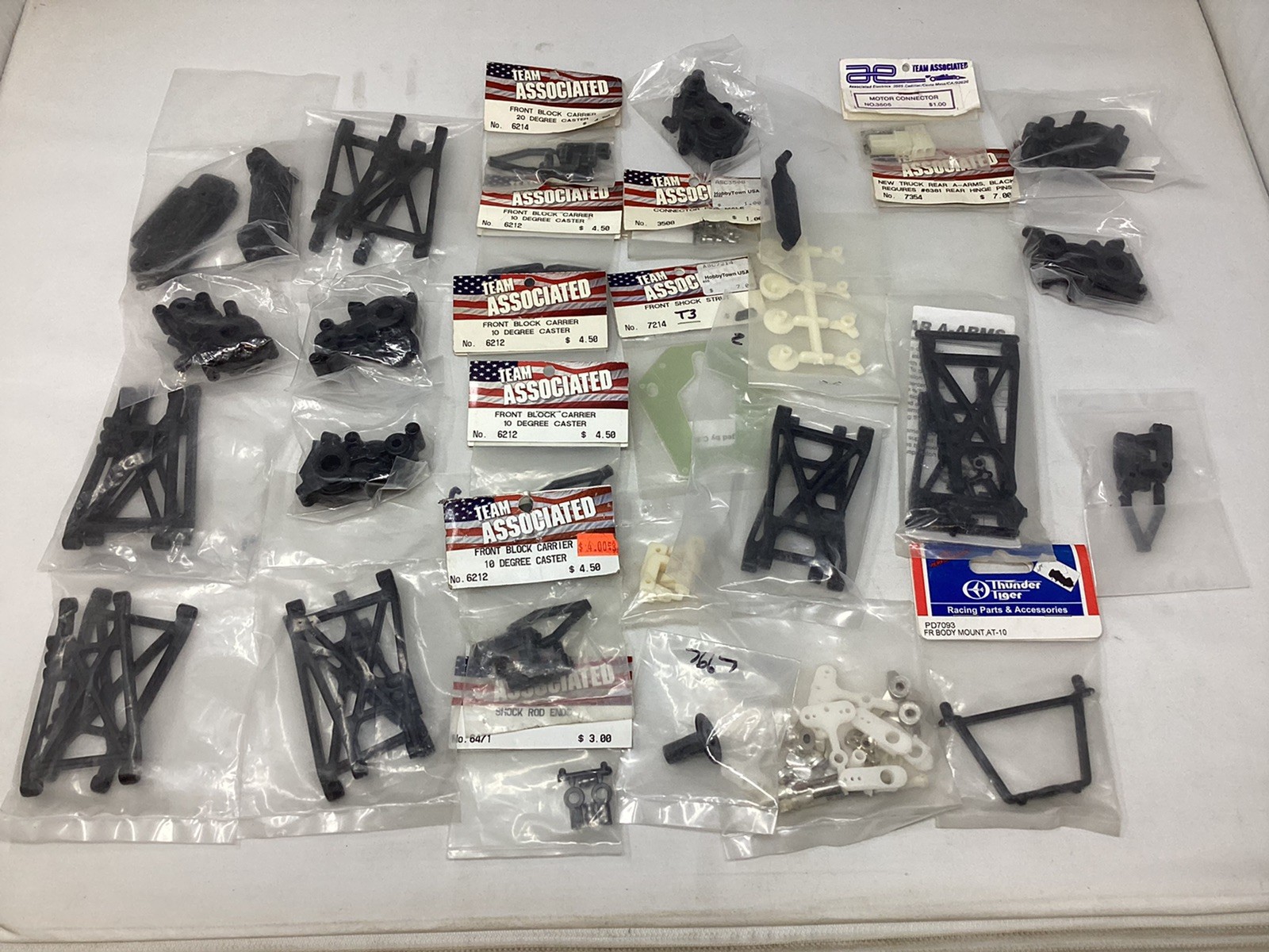 Vintage Team Associated Rc10 T B2 Transmission Case Parts Lot Box3
