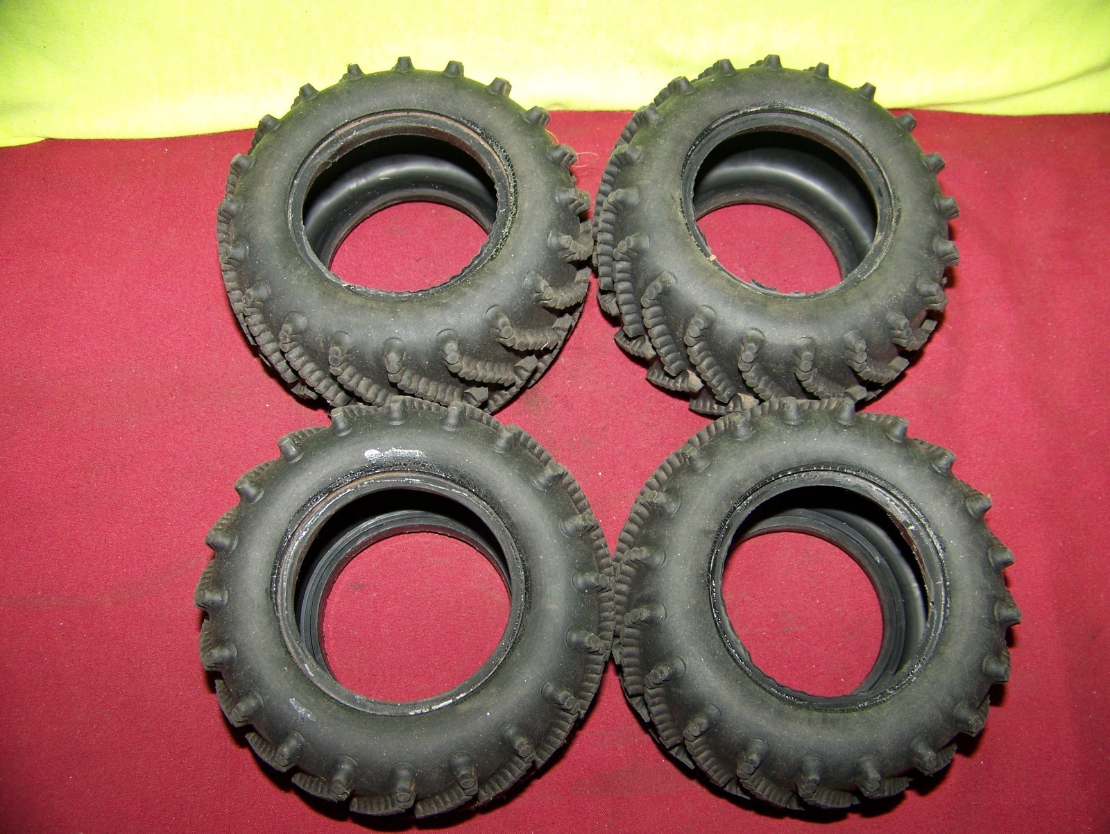 hpi traxxas 2.2 spike pin tires duratrax rc10gt rc10 losi ofna rc monster parts