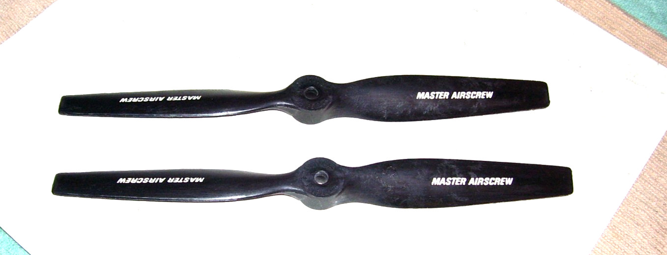 2 NEW Master Airscrew Windsor Nylon Propellers 10 x 7